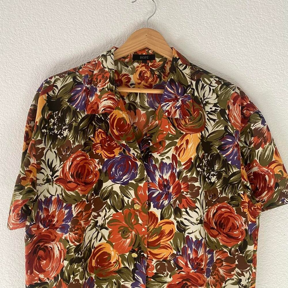 Vintage Multicolor Floral Button Up Shirt
